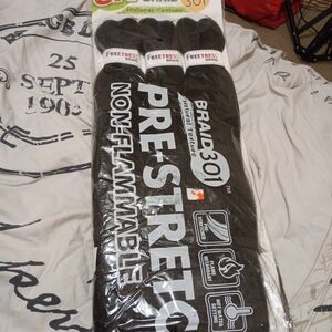 Black Pre-Stretched Braiding Hair